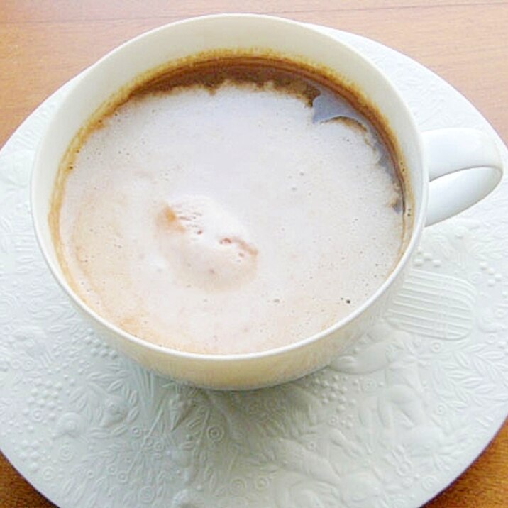 インスタントコーヒーを煮て美味しく♪（苺アイス）